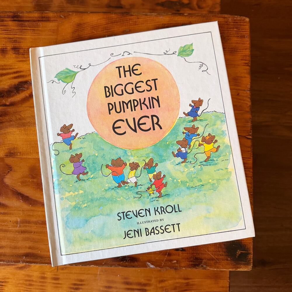 Vintage 1984 The Biggest Pumpkin Ever Halloween Hardcover Book